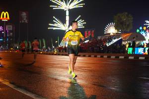 BIB: 24412
                            <button type="button" onclick="openModal(16206263)" class="btn btn-primary btn-sm float-right btn-popup" data-toggle="modal" data-target=".modal-high-quality">
                        <i class="fas fa-shopping-cart"></i> Add to Cart
                    </button>
                                            <button type="button" onclick="isThisMe(16206263, true)" class="btn btn-success btn-sm float-right btn-popup btn-isme hidden" data-toggle="tooltip" data-placement="bottom" title="นี่คือรูปของคุณใช่ไหม คลิกที่นี่เพื่อเอาเข้าอัลบั้ม">
                        <i class="fas fa-plus"></i> Add to album
                    </button>
                    <button type="button" onclick="isThisMe(16206263, false)" class="btn btn-warning btn-sm float-right btn-popup btn-isnotme hidden">
                        <i class="fas fa-ban"></i> Remove from album
                    </button>